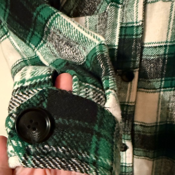 Steve Madden Green, White Plaid Flannel Shirt Jacket Coat Sherpa Lined Hood Sz M - Picture 9 of 12